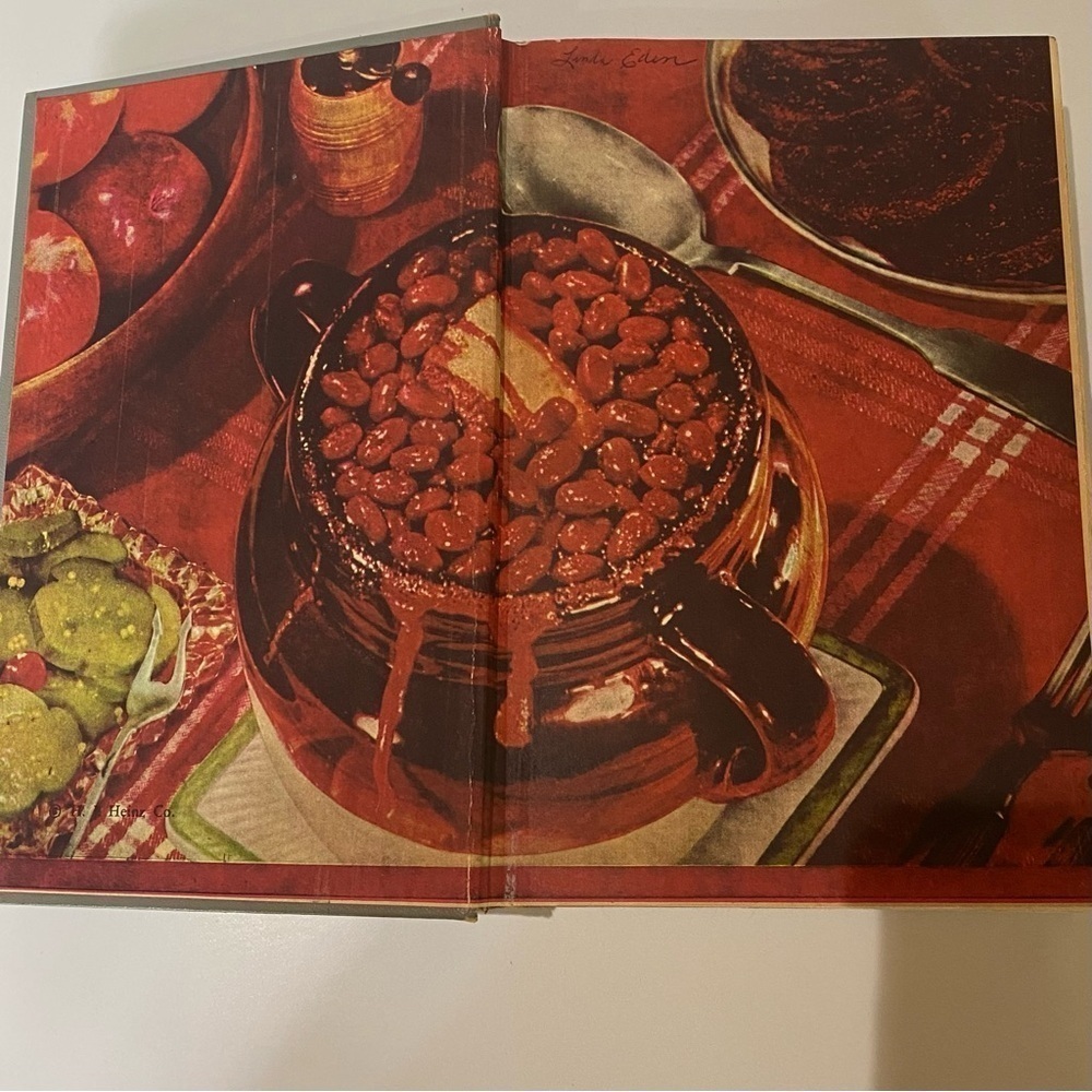 1953 The Modern Family cookbook by Meta Given - Picture 5 of 12